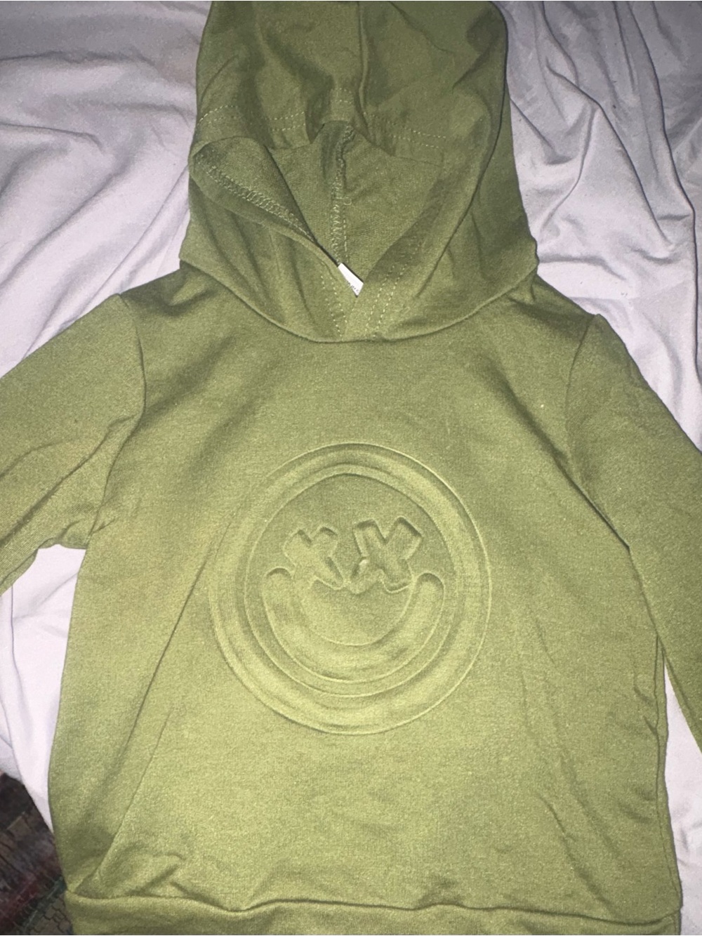 SHEIN Olive Green Toddler Hooded Sweatshirt with Embossed Smiley Face